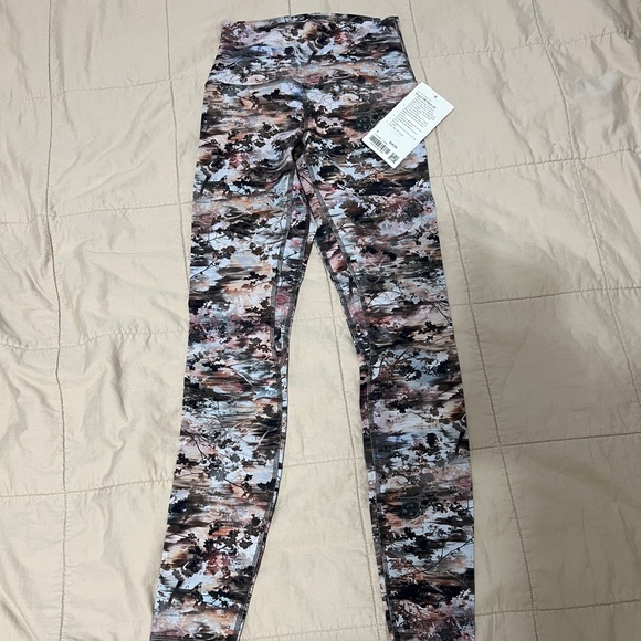 Lululemon Tights - Picture 5 of 8